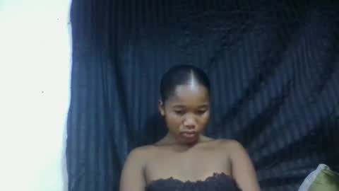 mamieriela online show from 8, 2, 2026