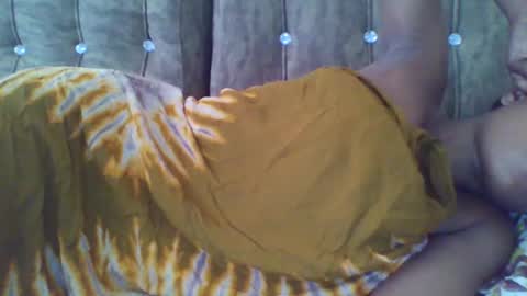 Snapshot of mammaplay chatting on 11, 10, 2025 mammaplay online show from 11, 10, 2025