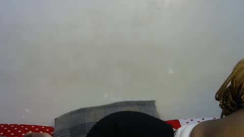 mamuuu_ online show from 12, 1, 2026