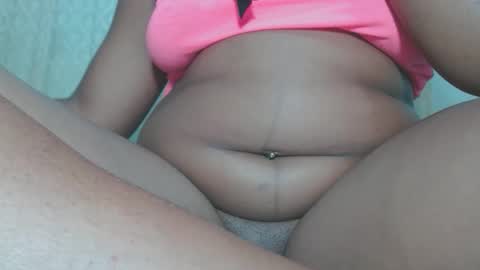 Snapshot of mamy02 chatting on 4, 3, 2026 cristal online show from 4, 3, 2026