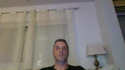 Snapshot of man211172 chatting on 2, 3, 2025 man211172 online show from 2, 3, 2025