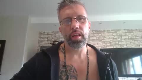Snapshot of man4uc2c_ chatting on 3, 10, 2025 man4uc2c_ online show from 3, 10, 2025