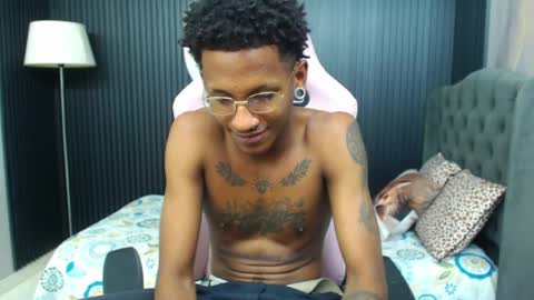 Snapshot of man_sant11 chatting on 1, 5, 2026 man_sant11 online show from 1, 5, 2026