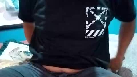 mandrilo7379 online show from 15, 4, 2026