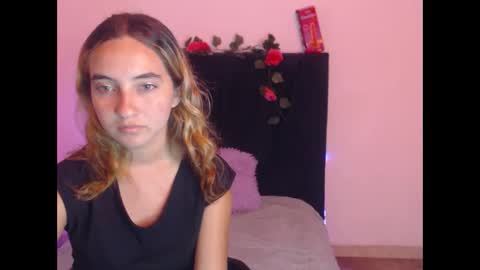 Snapshot of mandyy_petite chatting on 11, 10, 2025 mandy sofi online show from 11, 10, 2025