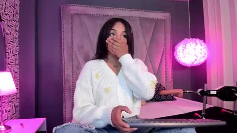 Snapshot of manelyk_evanss chatting on 13, 2, 2026 manelyk_evanss online show from 13, 2, 2026