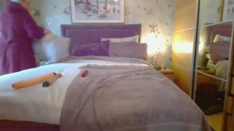 mangomann online show from 10, 3, 2025