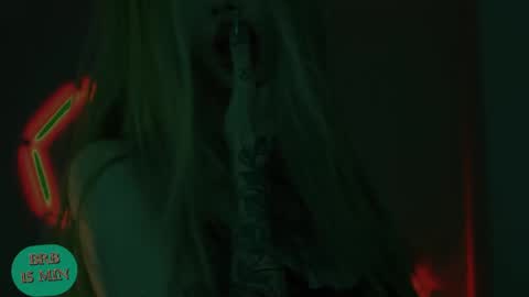 Snapshot of manifreyja chatting on 17, 5, 2026 Amelie online show from 17, 5, 2026