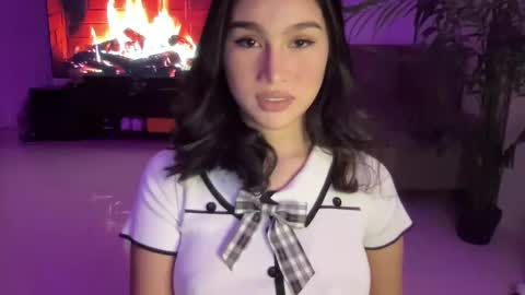 monika online show from 6, 1, 2025