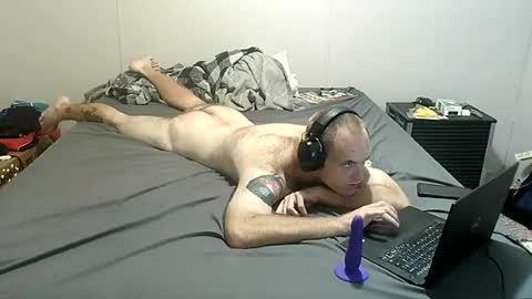 Snapshot of manlyman94 chatting on 7, 8, 2026 manlyman94 online show from 7, 8, 2026