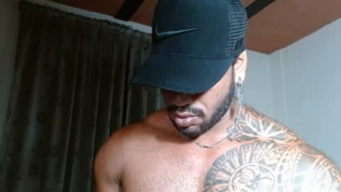 Snapshot of manolofitt chatting on 25, 4, 2026 Manolo online show from 25, 4, 2026