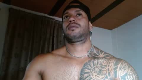 Snapshot of manolofitt chatting on 28, 4, 2026 Manolo online show from 28, 4, 2026