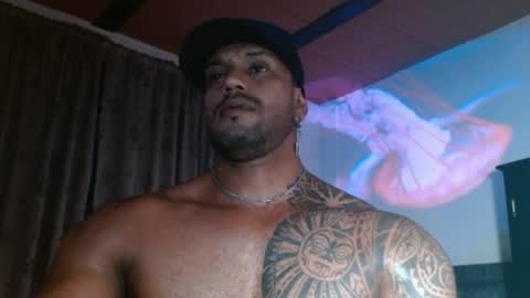 Snapshot of manolofitt chatting on 12, 5, 2026 Manolo online show from 12, 5, 2026
