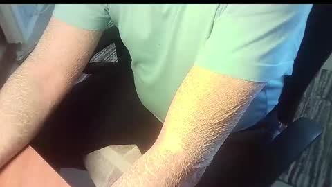 Snapshot of manswed chatting on 4, 3, 2026 manswed online show from 4, 3, 2026