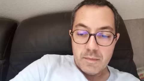 Snapshot of manu5933 chatting on 8, 10, 2025 manu5933 online show from 8, 10, 2025