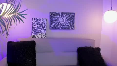 Manu Velez  online show from 14, 12, 2024