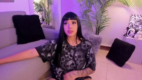 Manu Velez  online show from 29, 12, 2024