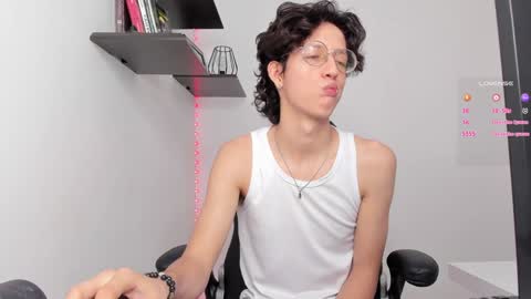 Manuel online show from 2, 1, 2025