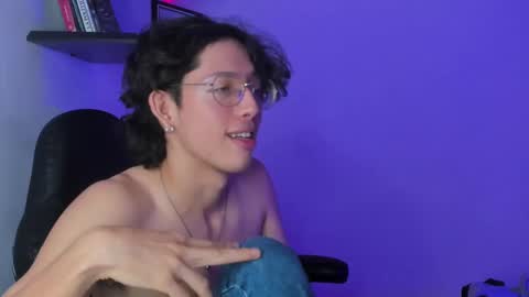 Manuel online show from 2, 3, 2025