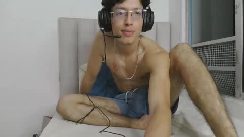 Manuel online show from 1, 4, 2026