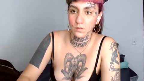 Spiritual Gangsta Princess 1111 online show from 25, 11, 2025