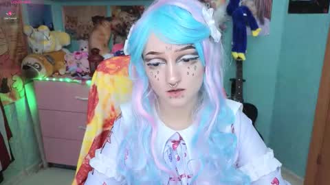 Manuela online show from 22, 11, 2025