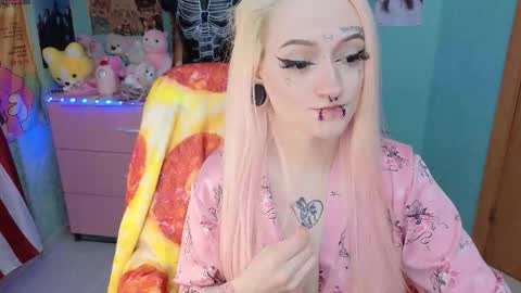 Snapshot of manuela_unicorn chatting on 4, 2, 2026 Manuela online show from 4, 2, 2026