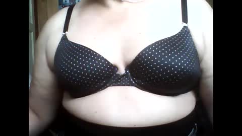 manwithboobs online show from 4, 2, 2025