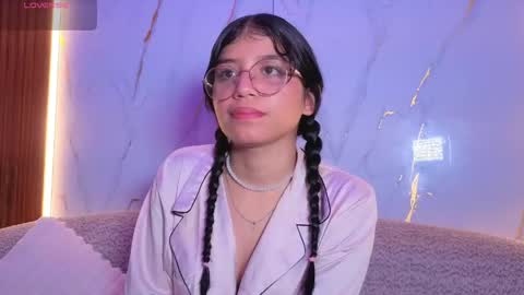 Snapshot of maomao_vg chatting on 15, 4, 2026 maomao_vg online show from 15, 4, 2026