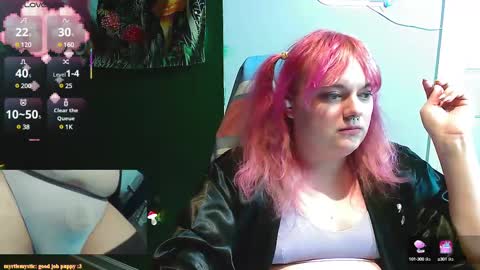 Snapshot of maplebeesticky chatting on 22, 1, 2025 Maple online show from 22, 1, 2025