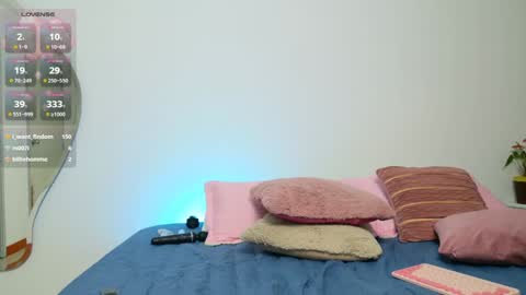     online show from 6, 1, 2025