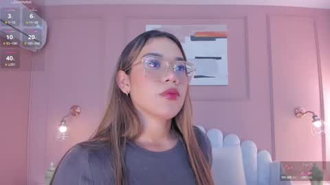 Snapshot of mara_brooks chatting on 11, 3, 2025 Mara online show from 11, 3, 2025