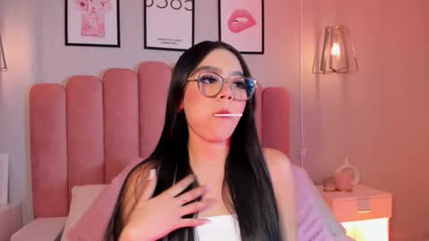 Snapshot of mara_swan_ chatting on 10, 1, 2026 MARA online show from 10, 1, 2026