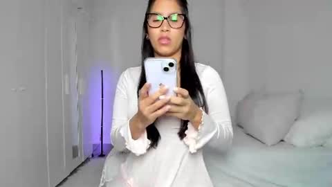 Snapshot of maragirl chatting on 30, 6, 2026 Mara online show from 30, 6, 2026