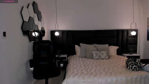 Snapshot of mararicci chatting on 30, 12, 2024 MARA online show from 30, 12, 2024