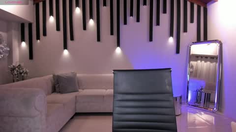 Snapshot of mararicci chatting on 11, 1, 2025 MARA online show from 11, 1, 2025