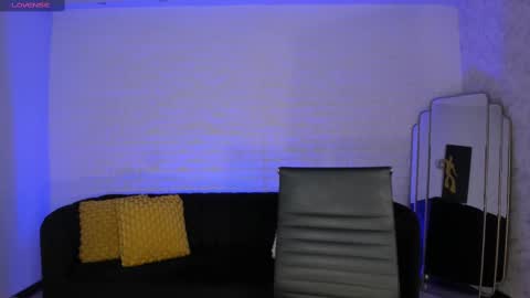 Snapshot of mararicci chatting on 19, 2, 2025 MARA online show from 19, 2, 2025