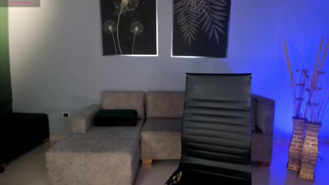 Snapshot of mararicci chatting on 10, 3, 2025 MARA online show from 10, 3, 2025