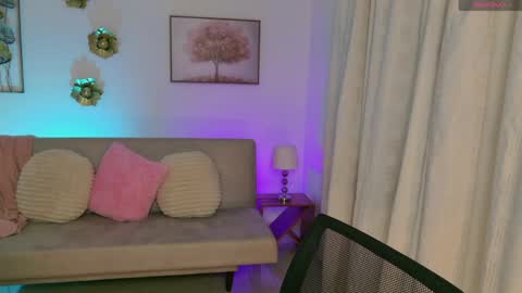 Snapshot of maravelvett chatting on 23, 4, 2026 Mara online show from 23, 4, 2026