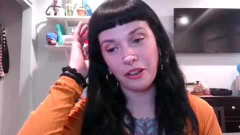 MarcelineAltaria online show from 24, 1, 2025