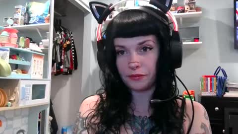 MarcelineAltaria online show from 4, 2, 2025