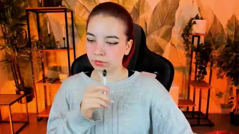 MarcelineChi online show from 6, 11, 2025