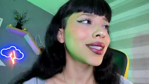 Snapshot of marcelinee__ chatting on 5, 2, 2025 Marce  online show from 5, 2, 2025