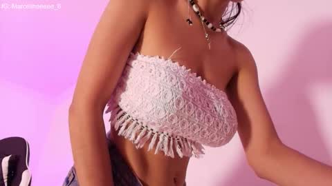 Snapshot of marcelinee__ chatting on 20, 10, 2025 Marce  online show from 20, 10, 2025