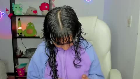 Snapshot of marcelinegh chatting on 4, 3, 2025 Marceline online show from 4, 3, 2025