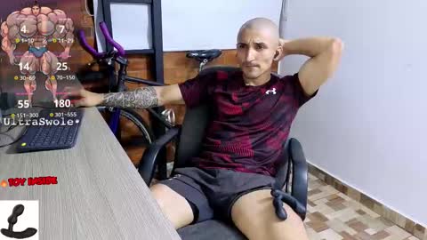 Marck  Independent model  online show from 17, 11, 2025