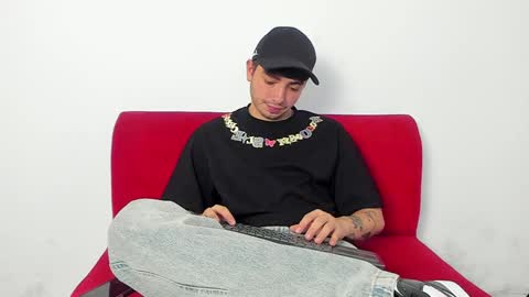 Snapshot of marcos_0212 chatting on 9, 12, 2024 Marcos online show from 9, 12, 2024