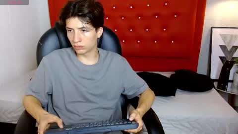 Snapshot of marcoviolet chatting on 21, 6, 2026 marcoviolet online show from 21, 6, 2026