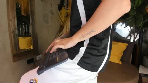 Snapshot of marcovitto chatting on 21, 11, 2025 marcovitto online show from 21, 11, 2025