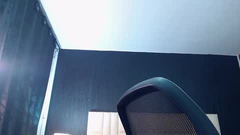 Snapshot of marcus_lafourt chatting on 18, 12, 2024 marcus_lafourt online show from 18, 12, 2024